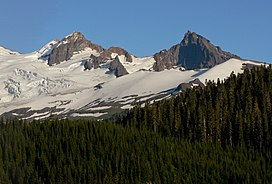 Hitam Buttes (tanaman dari Mount Baker).jpg