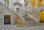 Escadaria do Grande Teatro de Bordeaux, 1780, de Victor Louis