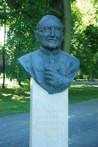 File:Bp Albin Małysiak pomnik Park Jordana Krakow.jpg