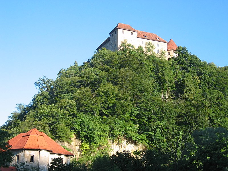 File:Brestanica-Reichenburg.JPG