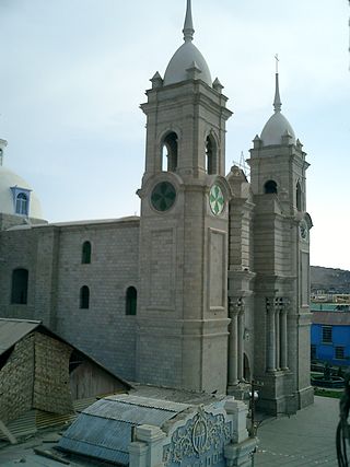 Cathedral of Moquegua Catmoquegua.JPG