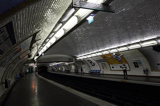 Censier - Daubenton (Paris Metro) 01