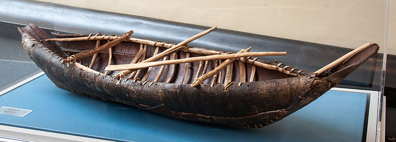 File:Chile, alakaluf canoe, model in the Vatican Museums.jpg