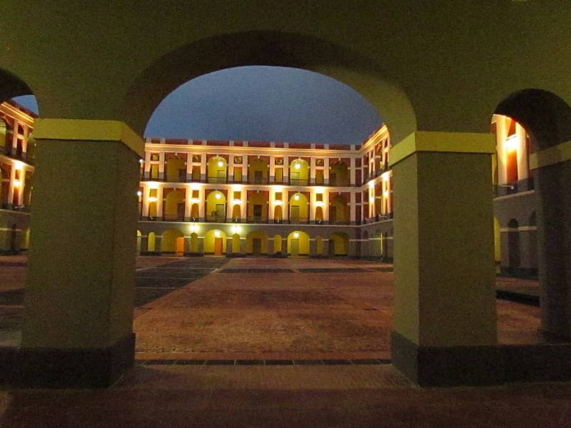 File:Cuartel de Ballajá - San Juan, Puerto Rico - panoramio (2).jpg