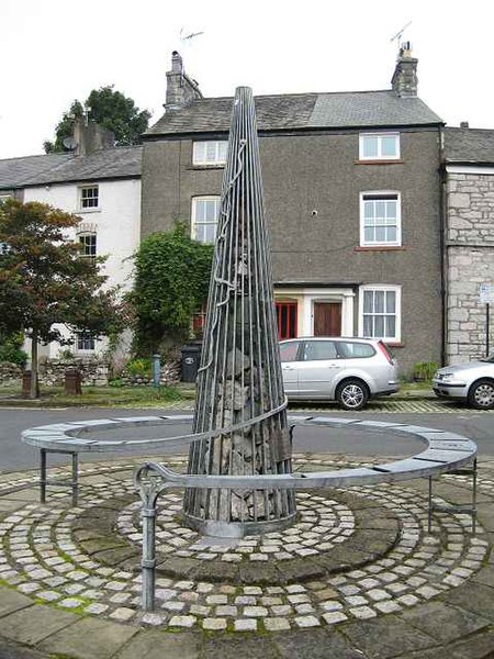 File:Cumbria Waymarker - geograph.org.uk - 986584.jpg