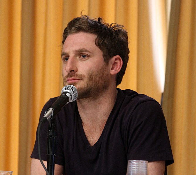 File:Dean O'Gorman Boston Comicon 2013.jpg