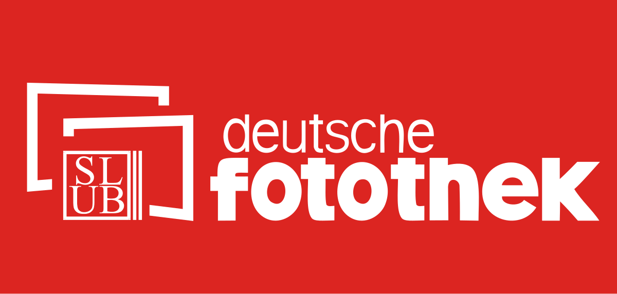 Deutsche. Deutsch логотип. Deutsche online logo.