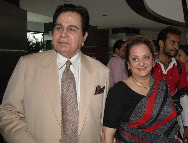 Banu with husband Dilip Kumar