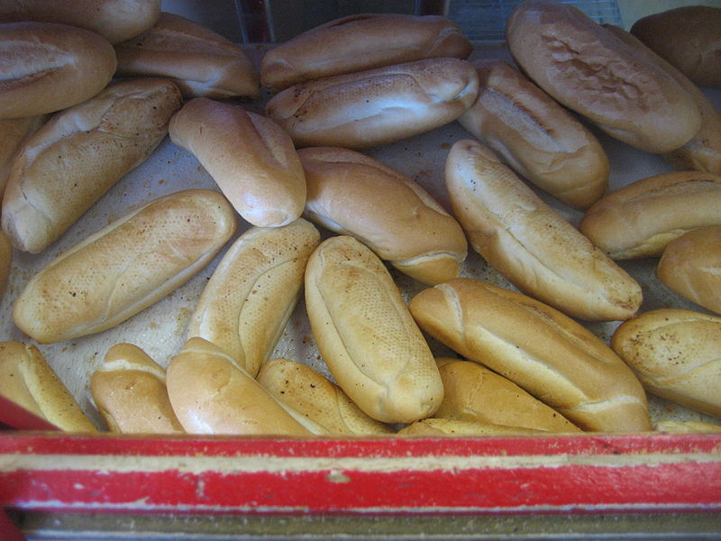 File:Dong Phuong Bread.JPG