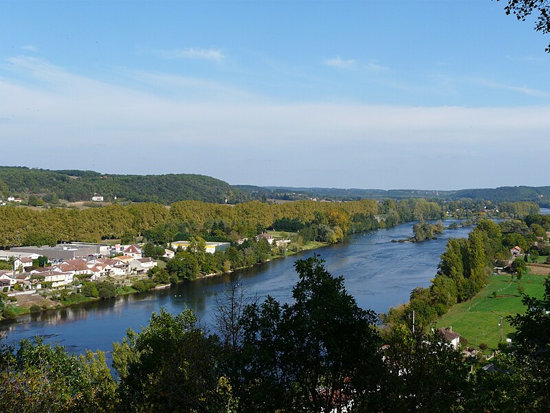 File:Dordogne amont Lalinde.JPG