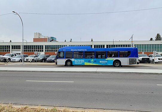 Edmonton Transit Service New Flyer XD40 on route 902 to University