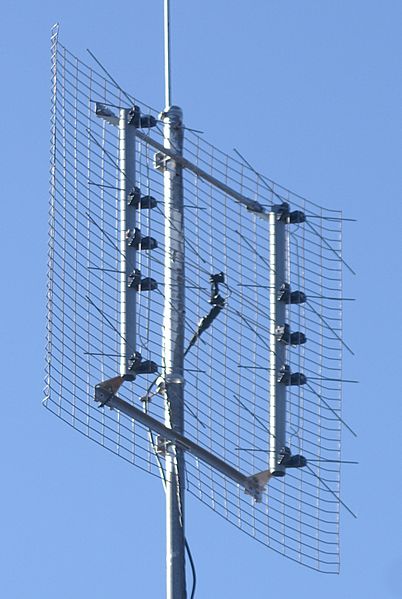 File:Eight bay bowtie TV antenna.jpg