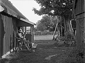 Vid Björsgård i Asige socken. Foto omkring 1880-1910.