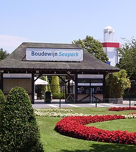 Entrance Boudewjinpark.JPG