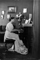 Ethel Barrymore playing piano cph.3b21757.jpg
