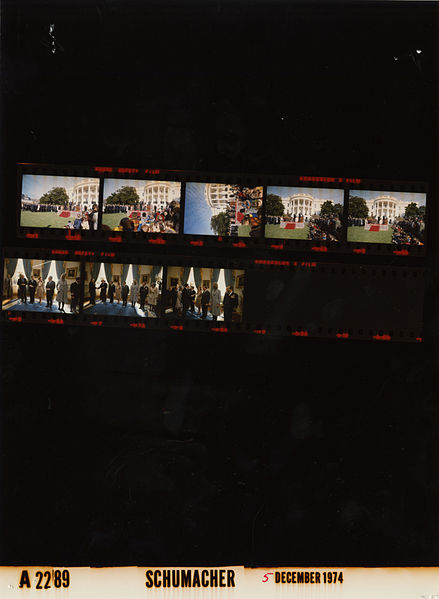 File:Ford A2289 NLGRF photo contact sheet (1974-12-05)(Gerald Ford Library).jpg