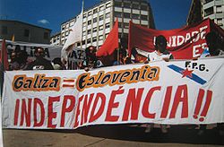 Supporters of Galician independence in 1991 comparing Galicia's situation with Slovenia's, which had recently gained independence Fpg-25071991.jpg