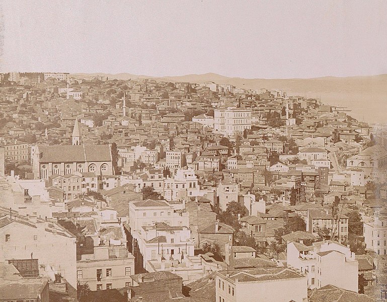 File:Guillaume Berggren - Panorama of Constantinople (1880s) (fold 1).jpg