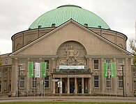 Kuppelsaal: størsta konserthúsið í Hannover.