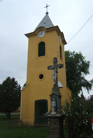 <span class="mw-page-title-main">Böhönye</span> Village in Southern Transdanubia, Hungary