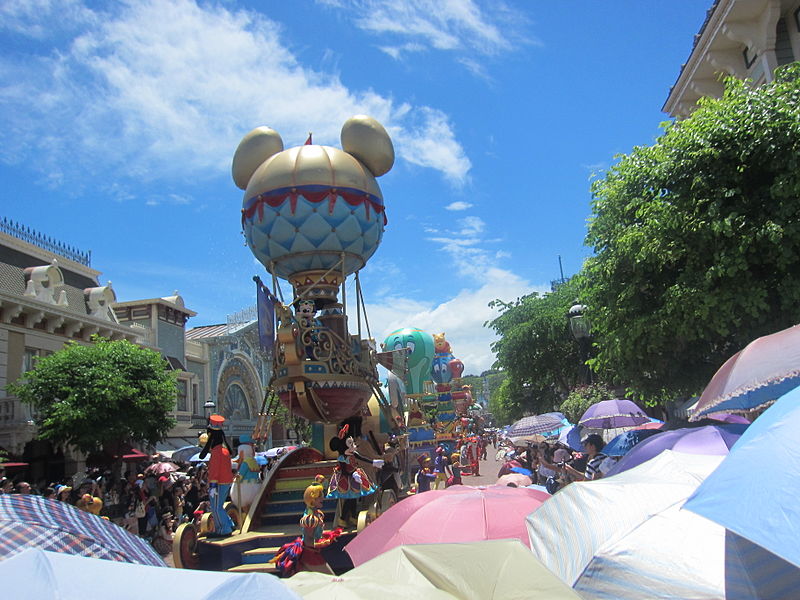 File:Hong Kong Disneyland - ovedc - 3.JPG