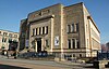 Knjižnica i umjetnička galerija Huddersfield (33568669201) .jpg