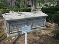 Hugh Fraser grave Aoyama.JPG