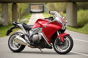 IMG 6560 Honda VFR 1200 F.JPG