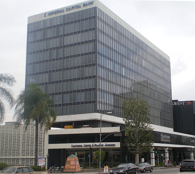 File:Imperial Capital Bank Building, Ventura Blvd., Encino.JPG