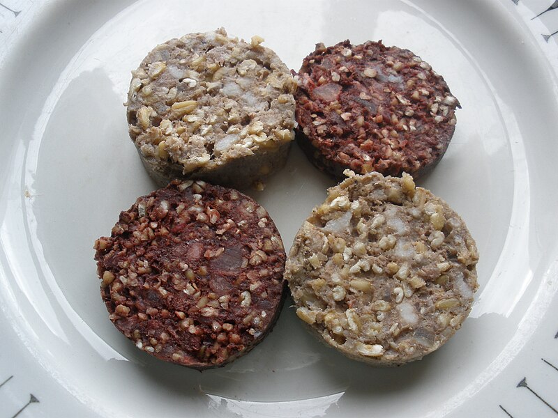 File:Irish black and white pudding slices.JPG