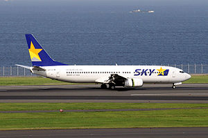 Boeing 737 från Skymark Ailines.