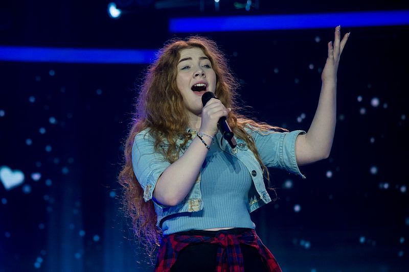 File:JESC 2016 Zena Donnelly (Ireland).jpg