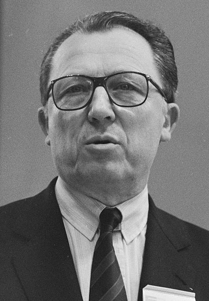 File:Jacques Delors (cropped).jpg