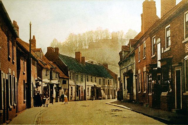 Kinver High Street, and St Peter's on Church Hill behind. Circa 1910.