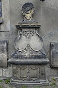 Eight tombs on the church wall (individual monuments to ID no. 09225753)