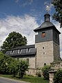 Evangelische Kirche St. Jacob mit Ausstattung, Kirchhof und Einfriedung