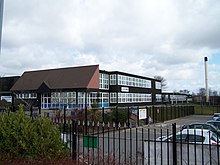 Kirk Balk School, Hoyland - 1 (geograph 2028183).jpg