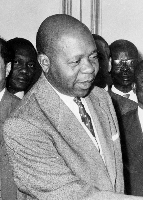 Léon M'ba in 1964