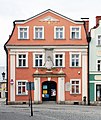 * Nomination Klahr House in Lądek-Zdrój 1 --Jacek Halicki 06:04, 30 April 2017 (UTC) * Promotion Good quality. --Ermell 06:59, 30 April 2017 (UTC)