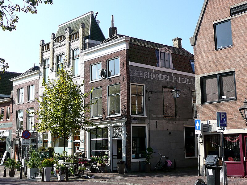 File:LEERHANDEL (4241737259).jpg