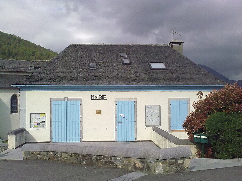 File:La mairie de Ecole de Bilhères.jpg