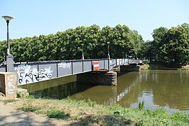 Rennbahnsteg über das Elsterflutbett