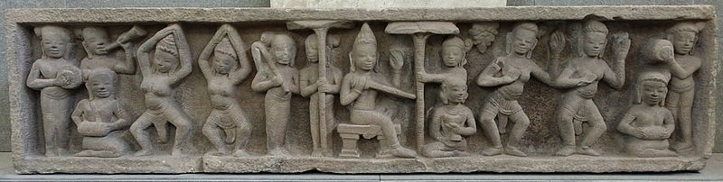 11th-century sculpture depicting the court of Champa with king, court officials, and servants. Museum of Cham Sculpture.