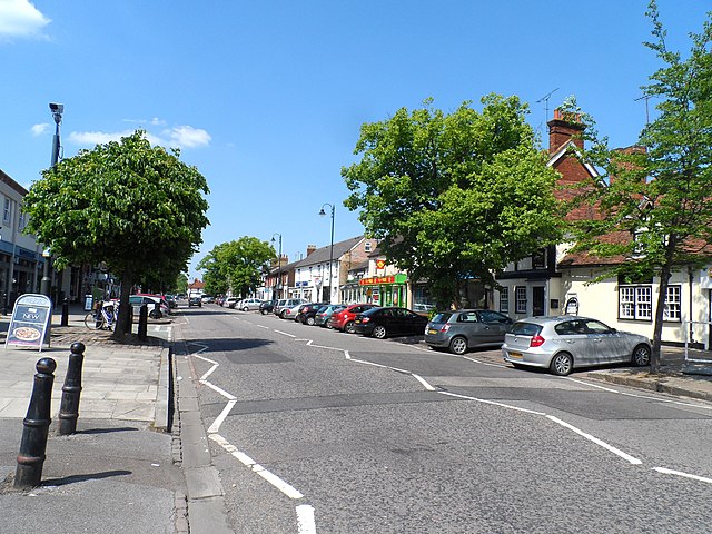 Image: Looking north along the High Street, Stevenage Old Town   geograph.org.uk   3983186
