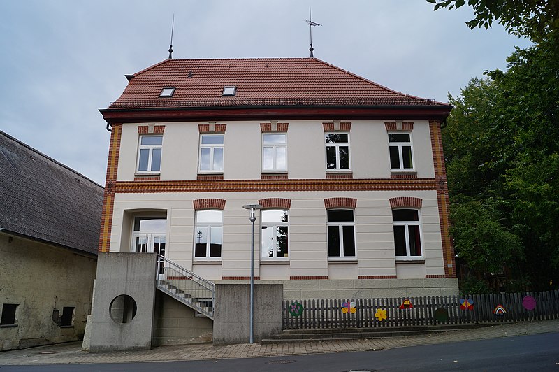 File:MBC Rathaus 1.JPG