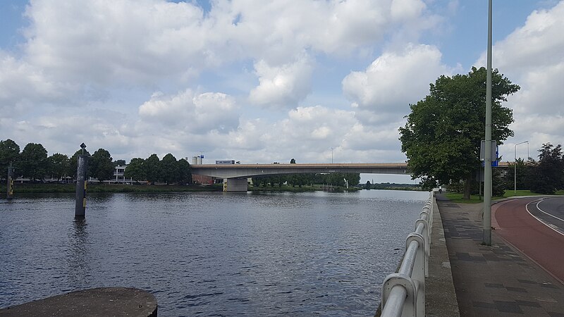 File:Maastricht-Noorderbrug (1).jpg