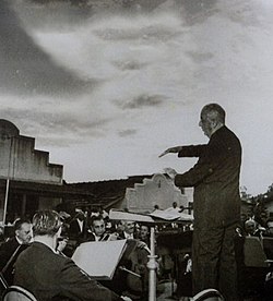 Mignone conducting in 1962