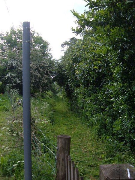 File:Milton Keynes Boundary Walk - geograph.org.uk - 809984.jpg