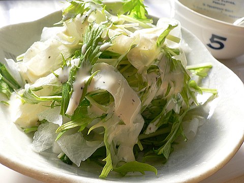 Japanese mizuna and daikon salad