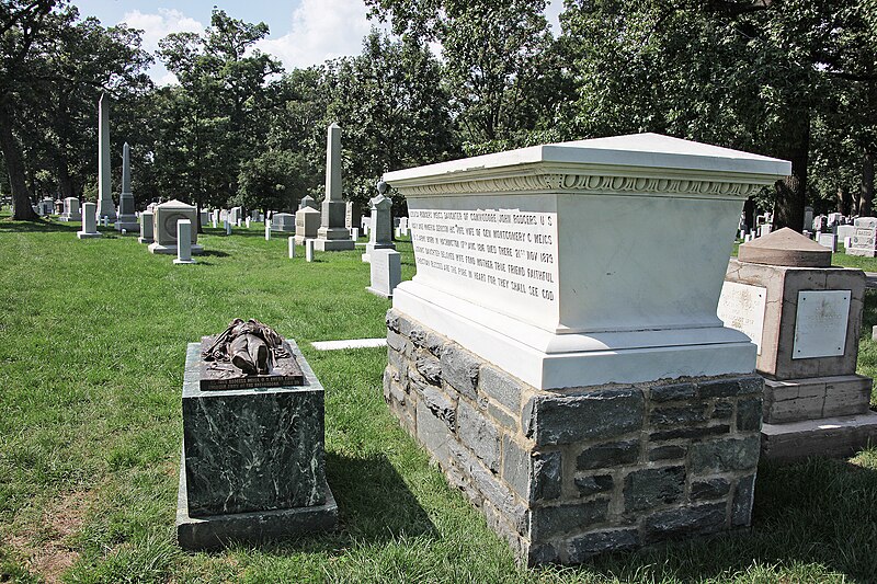 File:Montgomery C Meigs tomb - looking W - Arlington National Cemetery - 2011.JPG